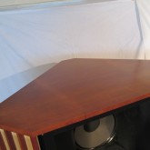 天面には多少それまでの使用環境に起因する跡があります