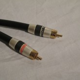 RCAコネクター部です。それぞれ使用感があります。