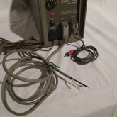 オリジナル入出力コネクター付きケーブルが付属しています。
