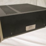 McIntosh MC300 stereo power amplifier