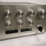 Accuphase E-202 stereo integrated amplifier