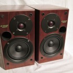 ONKYO D-102AX 2way speaker systems (pair)