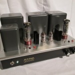 KT Electronics HK-24 tube power amplifier