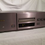 ESOTERIC X-10W CD player