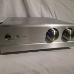 ONKYO A-933 integrated stereo amplifier