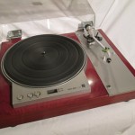 Victor JL-B51 analog record player