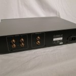 LUXMAN P-200 headphone amplifier