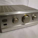 ONKYO A-922M integrated stereo amplifier