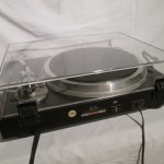 TRIO KP-7070 analog disc player