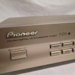 Pioneer F-D3 FM/AM tuner