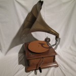 His Masters Voice type Phonograph/Gramophone