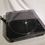 Audio Technica AT-PL300 automatic analog disc player