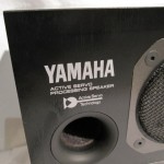 YAMAHA AST-S1 2way speaker systems (pair)