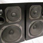 YAMAHA AST-S1 2way speaker systems (pair)