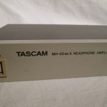 TASCAM MH-40mk2 headphone amplifier