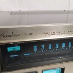 Accuphase T-101 FM tuner