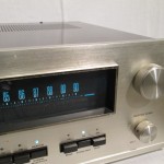 Accuphase T-101 FM tuner