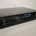 DENON DCD-1700 CD player