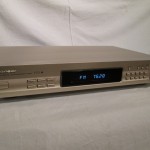 Pioneer F-D3 FM/AM tuner