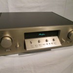 Accuphase C-275 stereo preamplifier