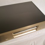 Accuphase DC-61 D/A converter