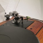 Thorens TD520RW/3012R analog disc payer