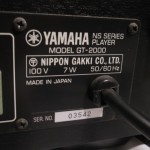 YAMAHA GT-2000 analog disc player