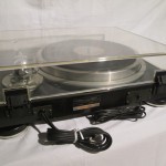 TRIO KP-800 semi-automatic record player
