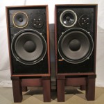 Wharfdale DOVEDALE3 3way speaker systems (pair)