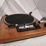 Thorens TD240-2 analog disc player