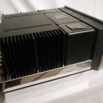 McIntosh MC302 stereo power amplifier