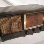 FELIP(?) tube radio ( 5 tubes)