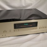 Accuphase DP-700 SACD/CD player