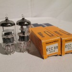 SIEMENS ECC88/6DJ8 twin triode vaccum tube (pair)