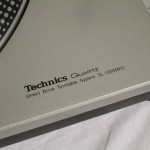 Technics SL-1200mk2 analog disc player