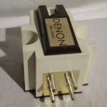 DENON cartridge keeper DL-303 disign