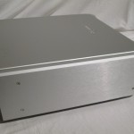 ESOTERIC C-02 stereo preamplifier