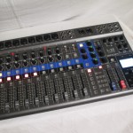 ZOOM LiveTrak L-12 digital mixer