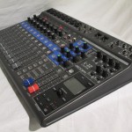 ZOOM LiveTrak L-12 digital mixer