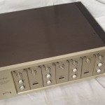 Accuphase F-25 electronic crossover