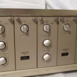 Accuphase F-25 electronic crossover