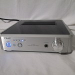 TEAC A-H01 integrated stereo amplifier