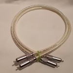Oyaide AZ-910 RCA line cable 0.7m (pair)