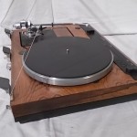 Thorens TD520RW/3012R analog disc payer