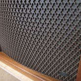 木製の組格子は非常に良い状態です。