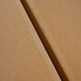 製品上部には些細な汚れがあります。