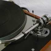 SME 3009R 、このアームの名声は今後も不動です。特に最終型 R が人気です。