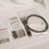 各種FUSEなど新品時同梱品も未使用のまま多数付属しています。