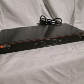 1U サイズのチャンネルデバイダーです。