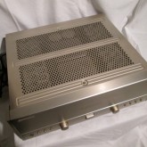 製品上面は比較的きれいな状態です。